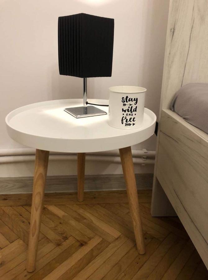 Vinyl'S Place Braşov Buitenkant foto